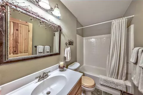 459 Main St, Calpine, CA 96124 photo 11