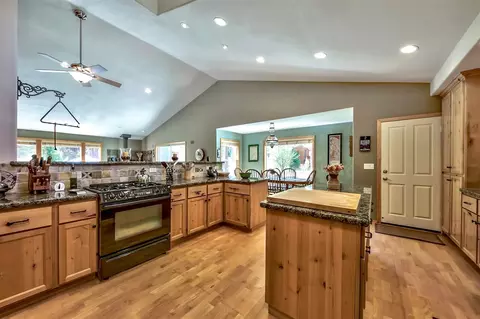 459 Main St, Calpine, CA 96124 photo 8