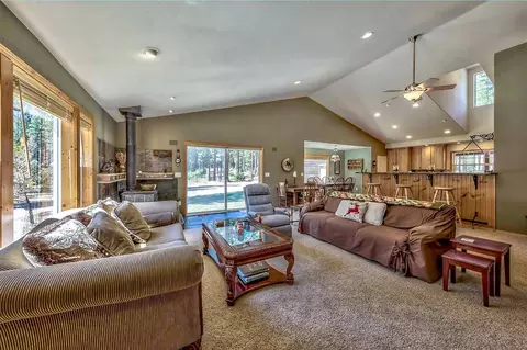 459 Main St, Calpine, CA 96124 photo 4