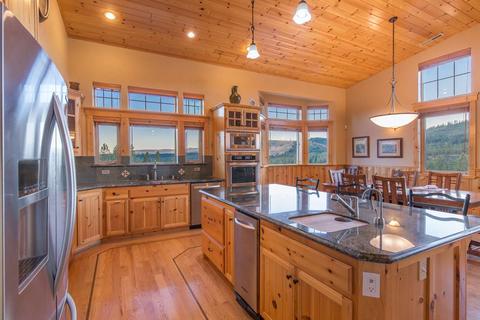 12645 Pinnacle Loop, Truckee, CA 96161 photo 8