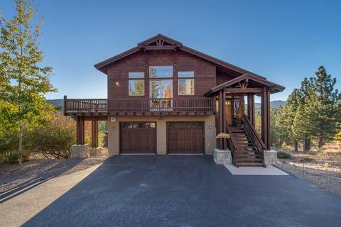 12645 Pinnacle Loop, Truckee, CA 96161 photo 2