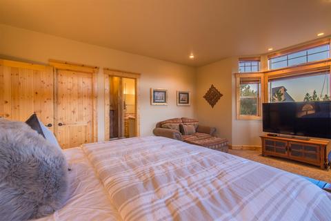 12645 Pinnacle Loop, Truckee, CA 96161 photo 12