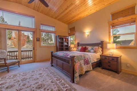 12645 Pinnacle Loop, Truckee, CA 96161 photo 10