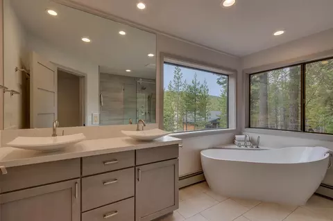 1370 Pine Trl, Alpine Meadows, CA 96146 photo 8
