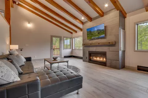 1370 Pine Trl, Alpine Meadows, CA 96146 photo 1