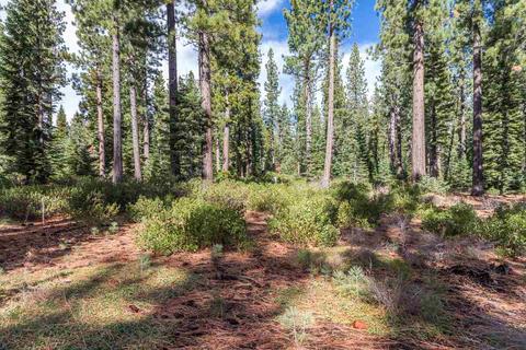 8136 Valhalla Dr, Truckee, CA 96161 photo 5