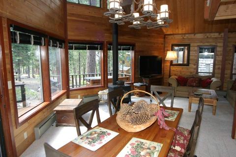 1614 Deer Path, Truckee, CA 96161 photo 4