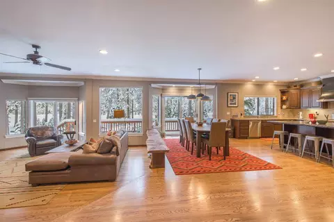 12824 Skiview Loop, Truckee, CA 96161 photo 3