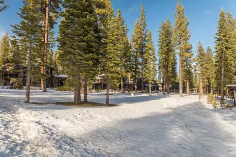 8301 Thunderbird Cir, Truckee, CA 96161 photo 5