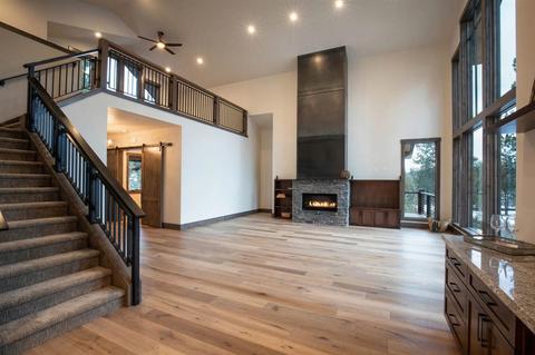 11331 Ghirard Rd, Truckee, CA 96161 photo 4