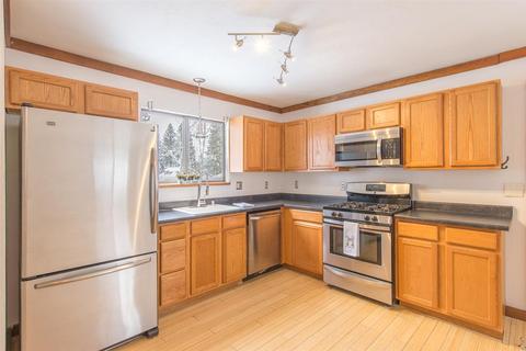 22215 Willow St, Floriston, CA 96111 photo 8