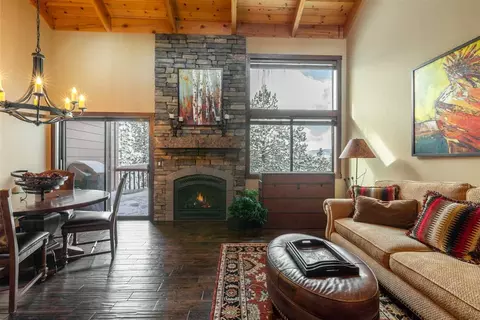 6056 Bear Trap, Truckee, CA 96161 photo 2