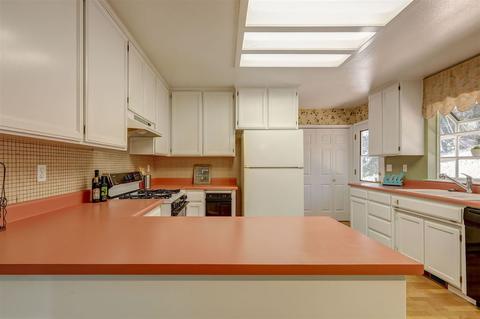 444 Mill St, Grass Valley, CA 95945 photo 3