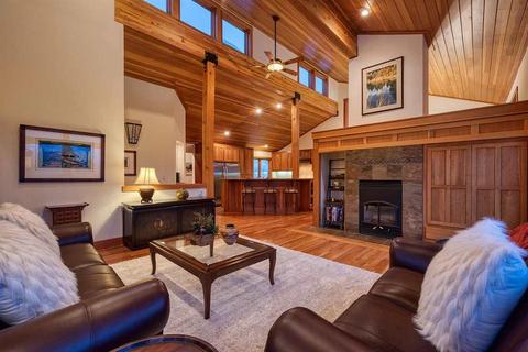 12693 Pinnacle Loop, Truckee, CA 96161 photo 4
