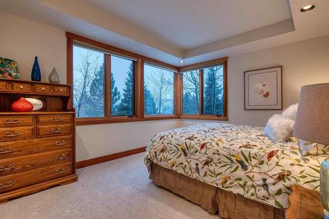 12693 Pinnacle Loop, Truckee, CA 96161 photo 17