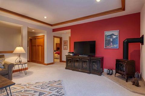 12693 Pinnacle Loop, Truckee, CA 96161 photo 14