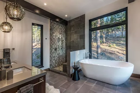 8250 Ehrman Dr, Truckee, CA 96161 photo 16