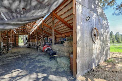 21040 State Highway 89, Calpine, CA 96124 photo 16