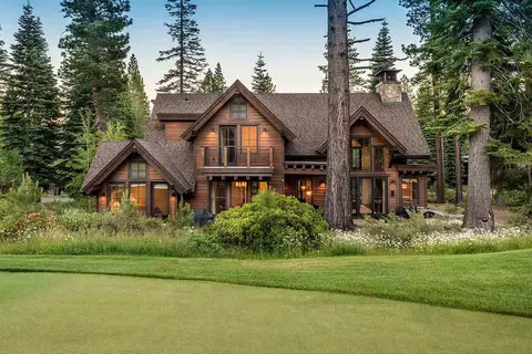 8730 Breakers Ct, Truckee, CA 96161 photo 1