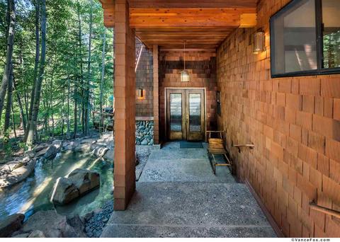 105 Basque, Truckee, CA 96161 photo 2