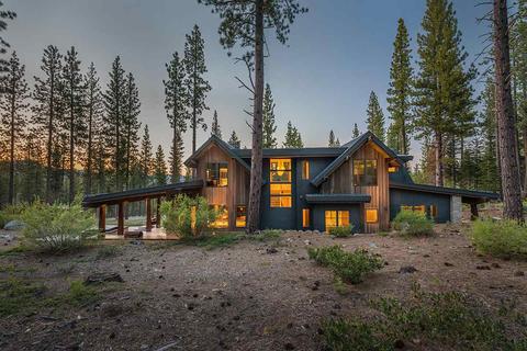 8238 Ehrman Dr, Truckee, CA 96161 photo 4