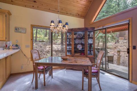 10335 Thomas Dr, Truckee, CA 96161 photo 11