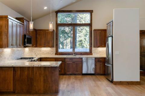 12071 Bennett Flat Rd, Truckee, CA 96161 photo 7