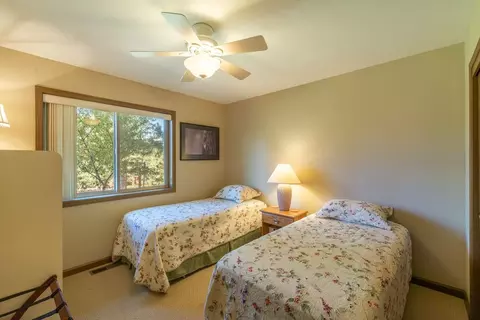 13058 Pinnacle Loop, Truckee, CA 96161 photo 11