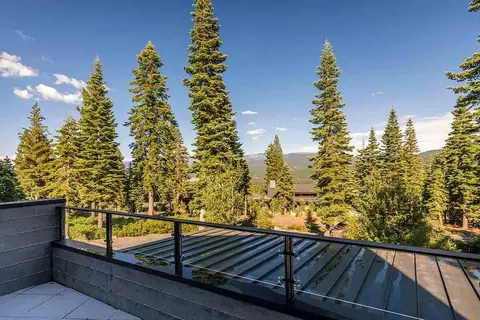 8303 Valhalla Dr, Truckee, CA 96161 photo 11