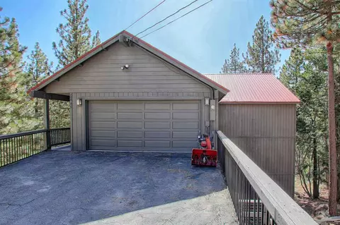 15425 Cedar Point Dr, Truckee, CA 96161 photo 16