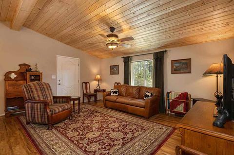 131 Calpine Ave, Calpine, CA 96124 photo 4
