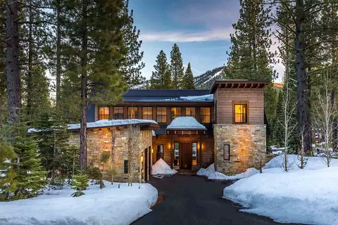 8300 Thunderbird Cir, Truckee, CA 96161 photo 1