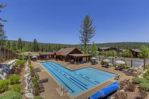 11679 Mcclintock Loop # 4, Truckee, CA 96161 photo 17
