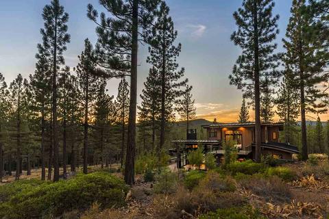 8286 Ehrman Dr, Truckee, CA 96161 photo 5
