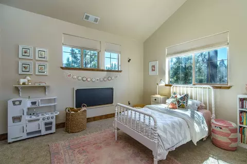 11382 Saddleback Dr, Truckee, CA 96161 photo 16