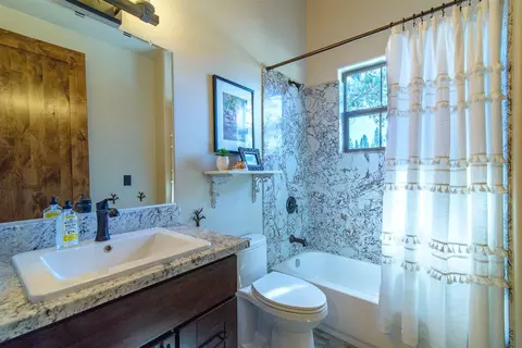 11382 Saddleback Dr, Truckee, CA 96161 photo 15