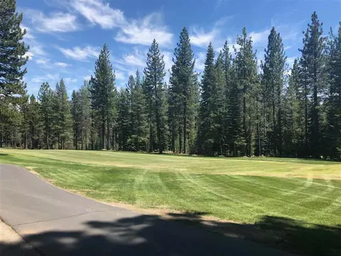 13630 Skiview Loop, Truckee, CA 96161 photo 4