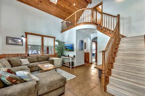 303 Mountain View Rd, Calpine, CA 96124 photo 5