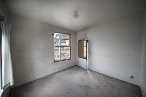 606 Lewis Ave, Loyalton, CA 96118 photo 13