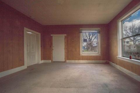 606 Lewis Ave, Loyalton, CA 96118 photo 4