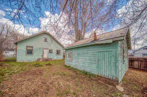606 Lewis Ave, Loyalton, CA 96118 photo 3