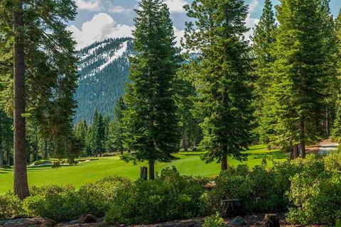 8360 Valhalla Dr, Truckee, CA 96161 photo 1