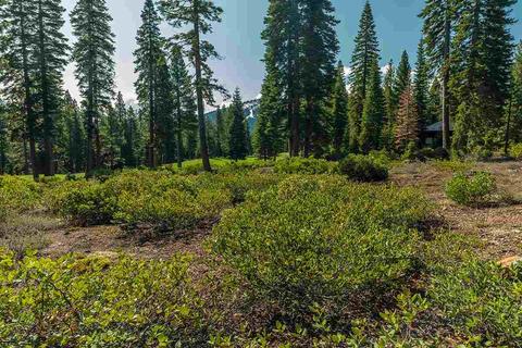 8360 Valhalla Dr, Truckee, CA 96161 photo 5