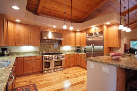 13089 Ski View Loop, Truckee, CA 96161 photo 9