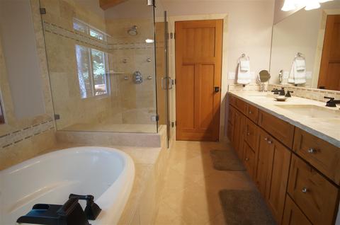 13089 Ski View Loop, Truckee, CA 96161 photo 12