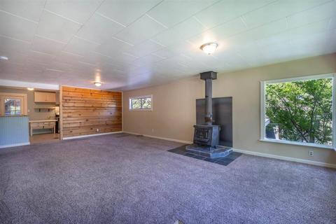 22231 Juniper St, Floriston, CA 96111 photo 5
