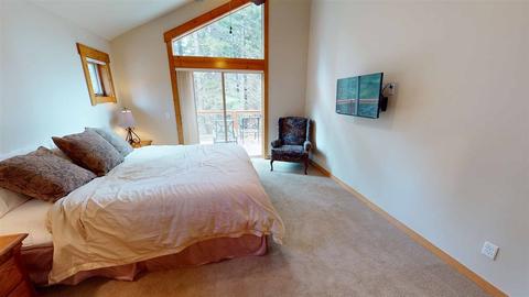 12755 Ski View Loop, Truckee, CA 96161 photo 10