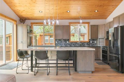 12121 E Sierra Dr, Truckee, CA 96161 photo 6