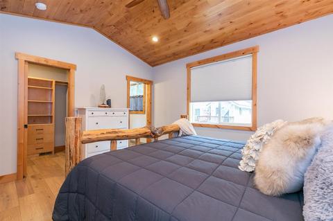 12121 E Sierra Dr, Truckee, CA 96161 photo 11