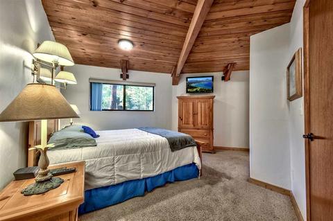 13656 Ski View Loop, Truckee, CA 96161 photo 14
